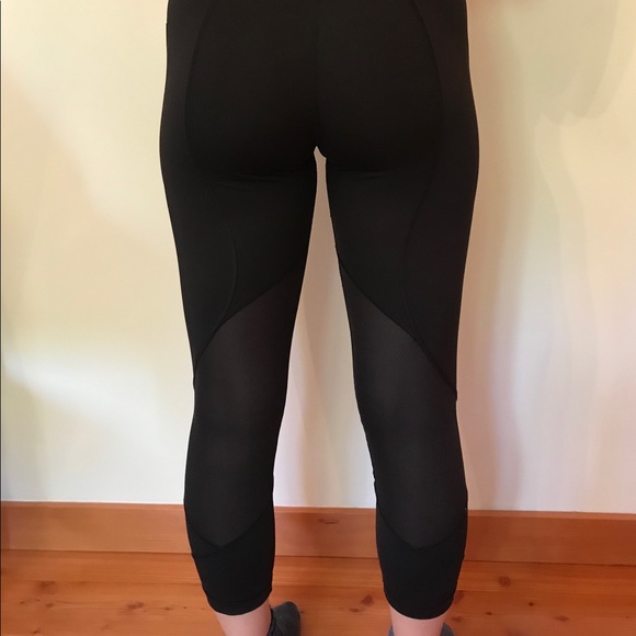 Black cropped pace rival leggings - Picture 5 of 6